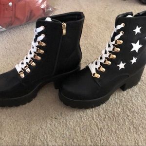 Nasty Gal Shoes - KOI Footwear platform chunky star combat boot Nasty Gal Shoes - KOI Footwear platform chunky star combat boot